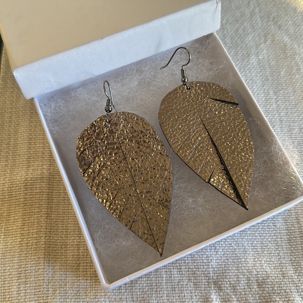 Silver Feather Earings